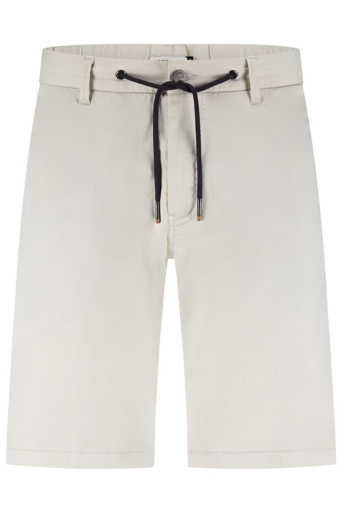 CHINOSHORT VAN EEN KATOENMIX 671 15916 1400